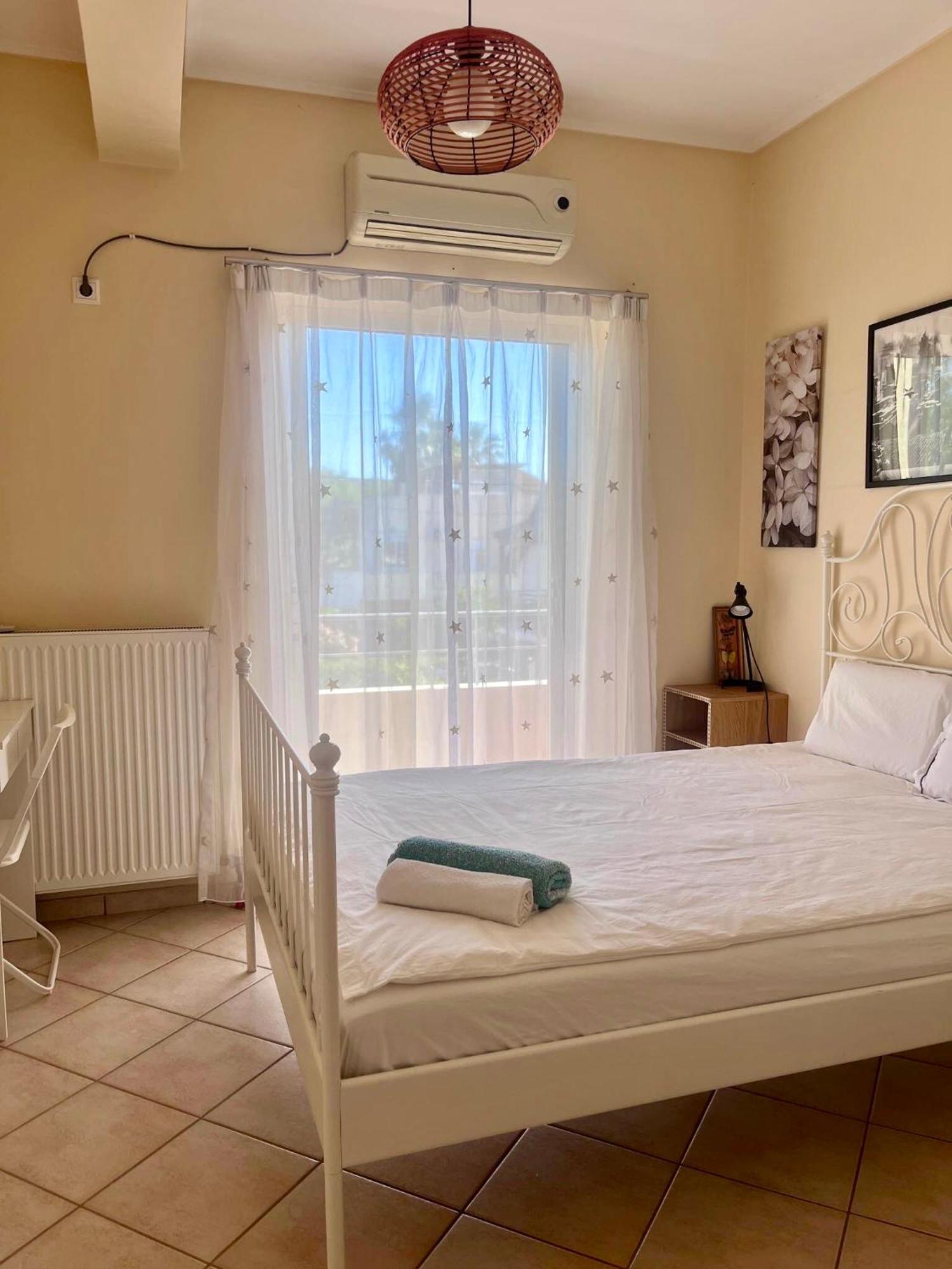 Вилла Chloe'S Sunrise Beach House Афины Экстерьер фото